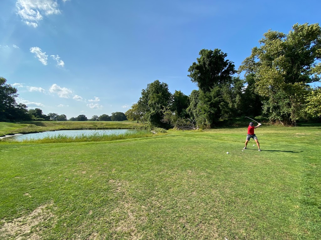 Pelham Bay & Split Rock Golf Courses Parking Lot | The Bronx, NY 10464 | Phone: (347) 373-0483