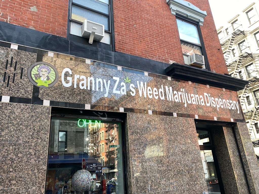Granny Zas Weed Marijuana Dispensary | Front Room, 81 Rivington St, New York, NY 10002 | Phone: (646) 838-7878