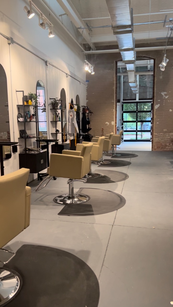 Salon at the Silk | 1247 Simon Blvd n106, Easton, PA 18042 | Phone: (484) 548-0036