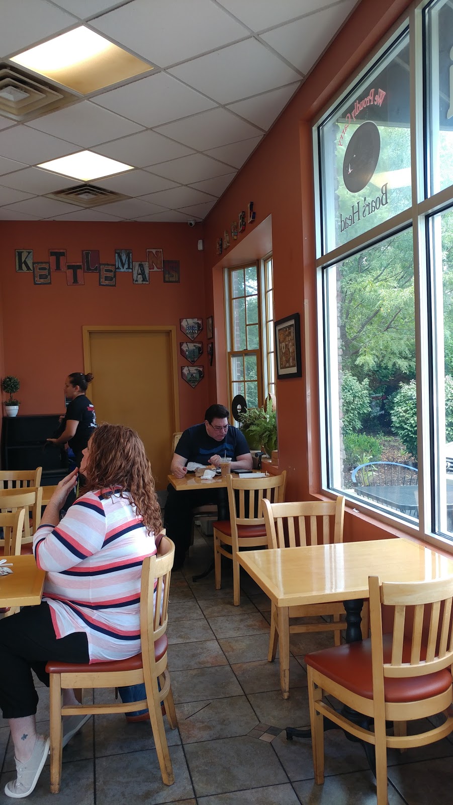 Kettlemans Bagels - SOMERSET | 456 Elizabeth Ave, Somerset, NJ 08873 | Phone: (732) 868-0008