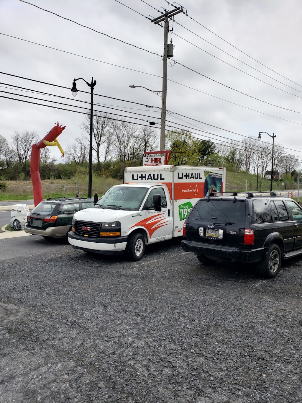 HR Autoworks Tire & Towing | 944 Hellertown Rd, Bethlehem, PA 18015 | Phone: (610) 419-6254