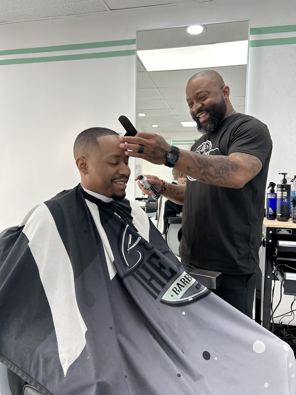 In The Cut Barber Est. 2019 - Cinnaminson | 1204 US-130 Suite 12, Cinnaminson, NJ 08077 | Phone: (856) 499-2078