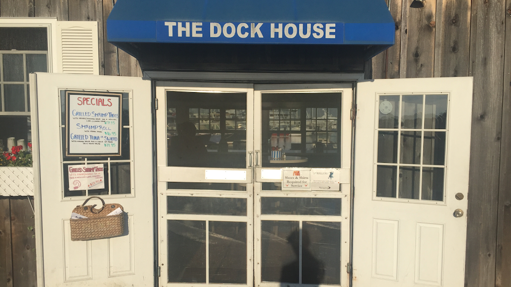 The Dock House | 1 Long Wharf, Sag Harbor, NY 11963 | Phone: (631) 725-7555