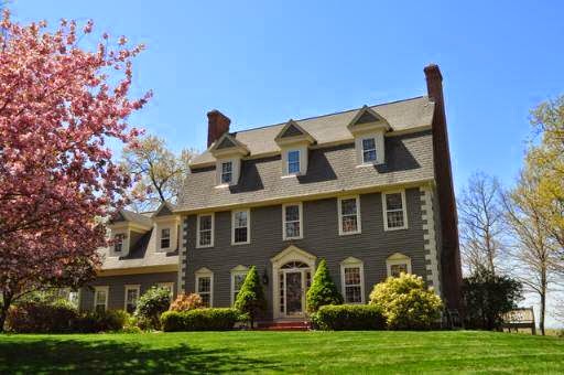 Berkshire Hathaway HomeServices New England Properties | 2790 Main St, Glastonbury, CT 06033 | Phone: (860) 633-3674