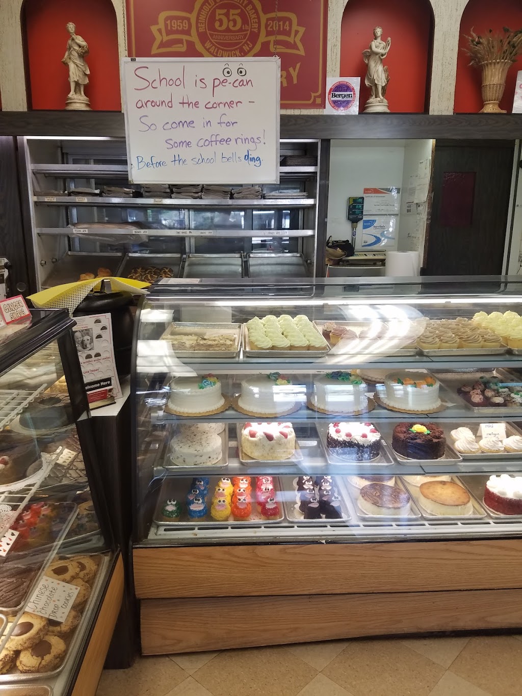 Reinholds Quality Bakery | 32 Franklin Turnpike, Waldwick, NJ 07463 | Phone: (201) 652-4454