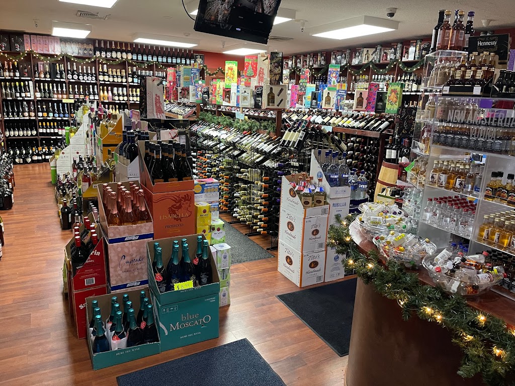 Roci Wine & Liquor Inc | 7 Chelsea Ridge Dr, Wappingers Falls, NY 12590 | Phone: (845) 831-1818