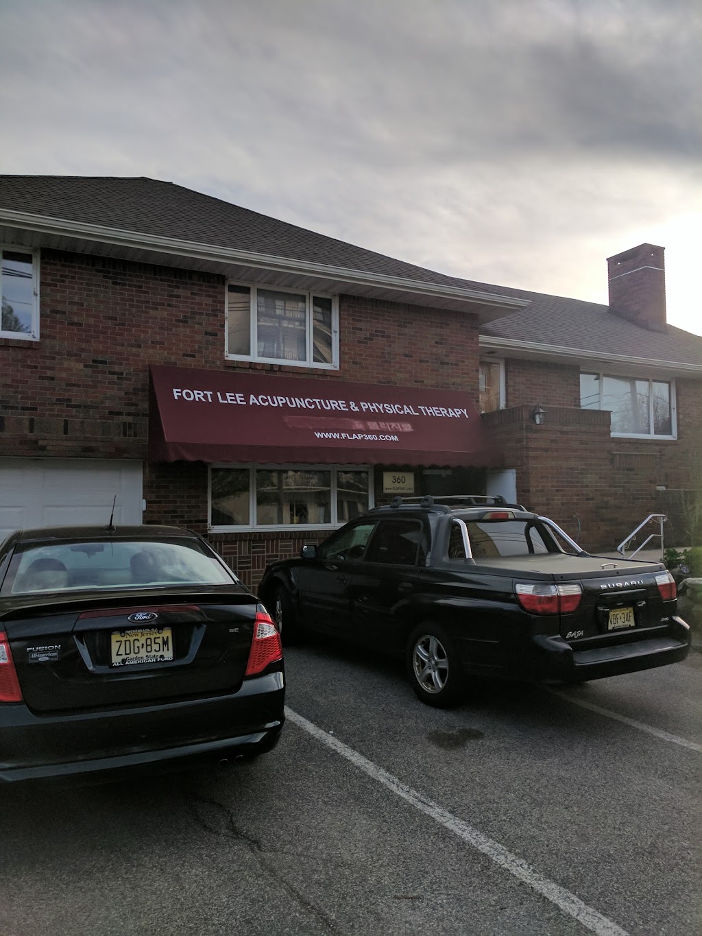 Fort Lee Acupuncture and Physical Therapy | 360 Whiteman St, Fort Lee, NJ 07024 | Phone: (201) 346-0806