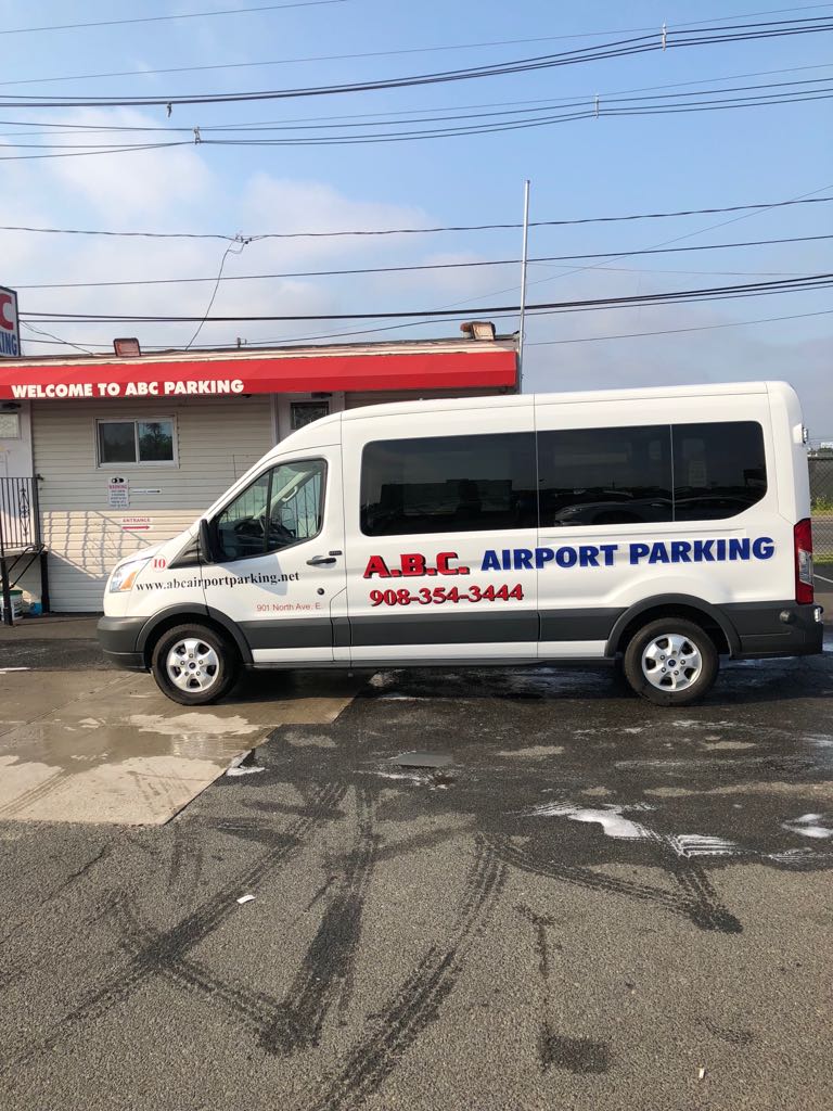 ABC Airport Parking | 901 North Ave E, Elizabeth, NJ 07201 | Phone: (908) 354-3444
