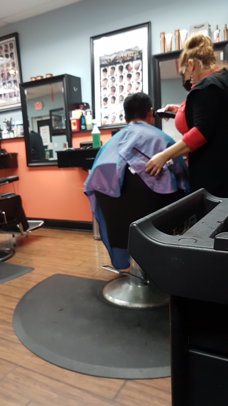 Styles Barber Shop | 680 Brewster St, Bridgeport, CT 06605 | Phone: (203) 908-3061