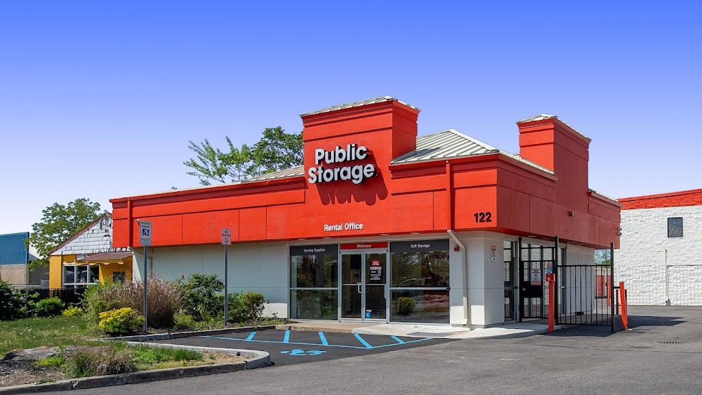 Public Storage | 122 Saxon Ave, Bay Shore, NY 11706 | Phone: (631) 954-1617