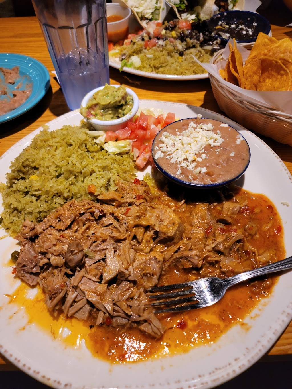 Casa Vallarta Mexican Restaurant | 302 Cooley St, Springfield, MA 01128 | Phone: (413) 391-7394
