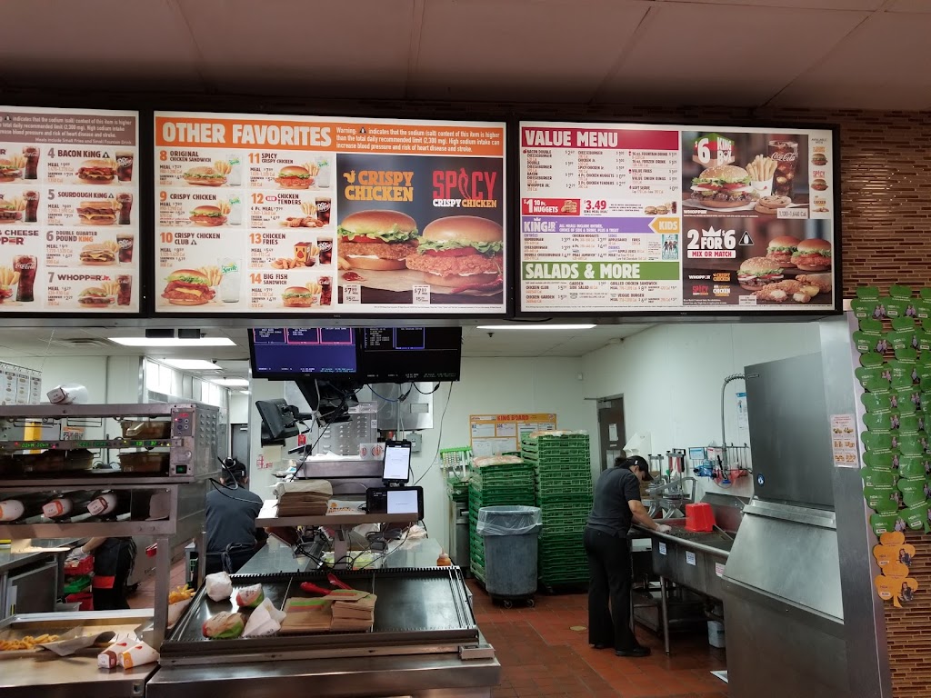 Burger King | 2250 N Ocean Ave, Farmingville, NY 11738 | Phone: (631) 732-0127