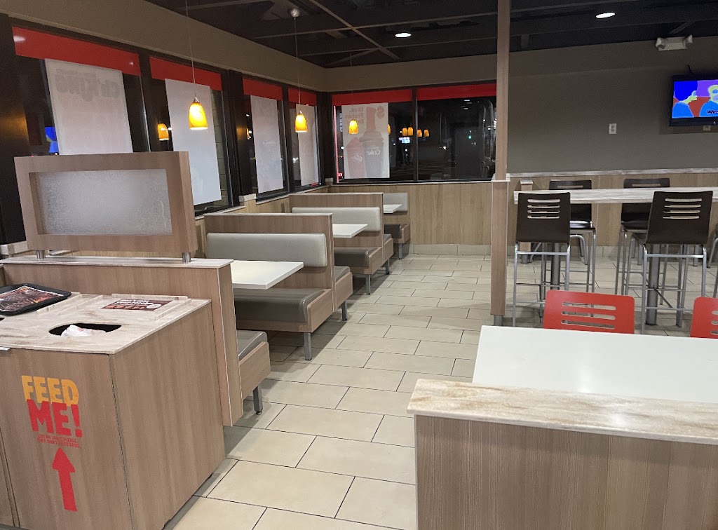 Burger King | 12 Padanaram Rd, Danbury, CT 06811 | Phone: (203) 792-3798