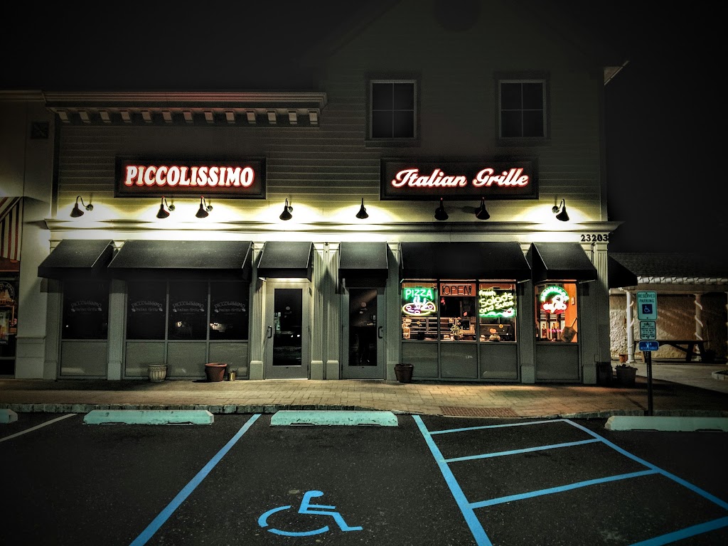 Piccolissimo Italian Grille | 23203 Columbus Rd Suite L, Columbus, NJ 08022 | Phone: (609) 291-1033