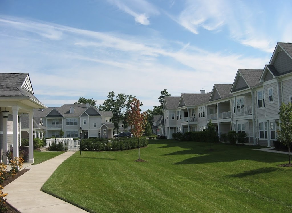 The Woods at Blue Heron Pines Apartments | Bally Bunion Dr, Egg Harbor City, NJ 08215 | Phone: (609) 804-3300