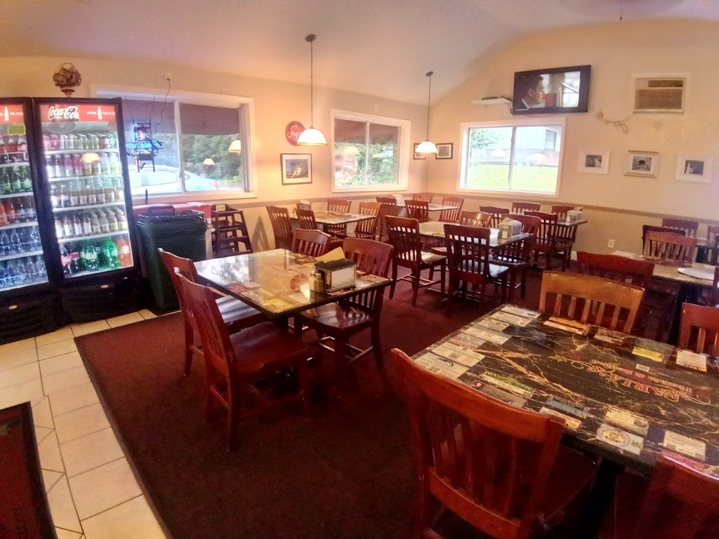 Marias Pizzeria & Seafood | 52 Main St, Monson, MA 01057 | Phone: (413) 267-0111