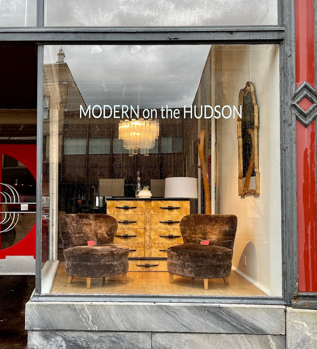 Modern on the Hudson | Warren St, Hudson, NY 12534 | Phone: (212) 920-1933