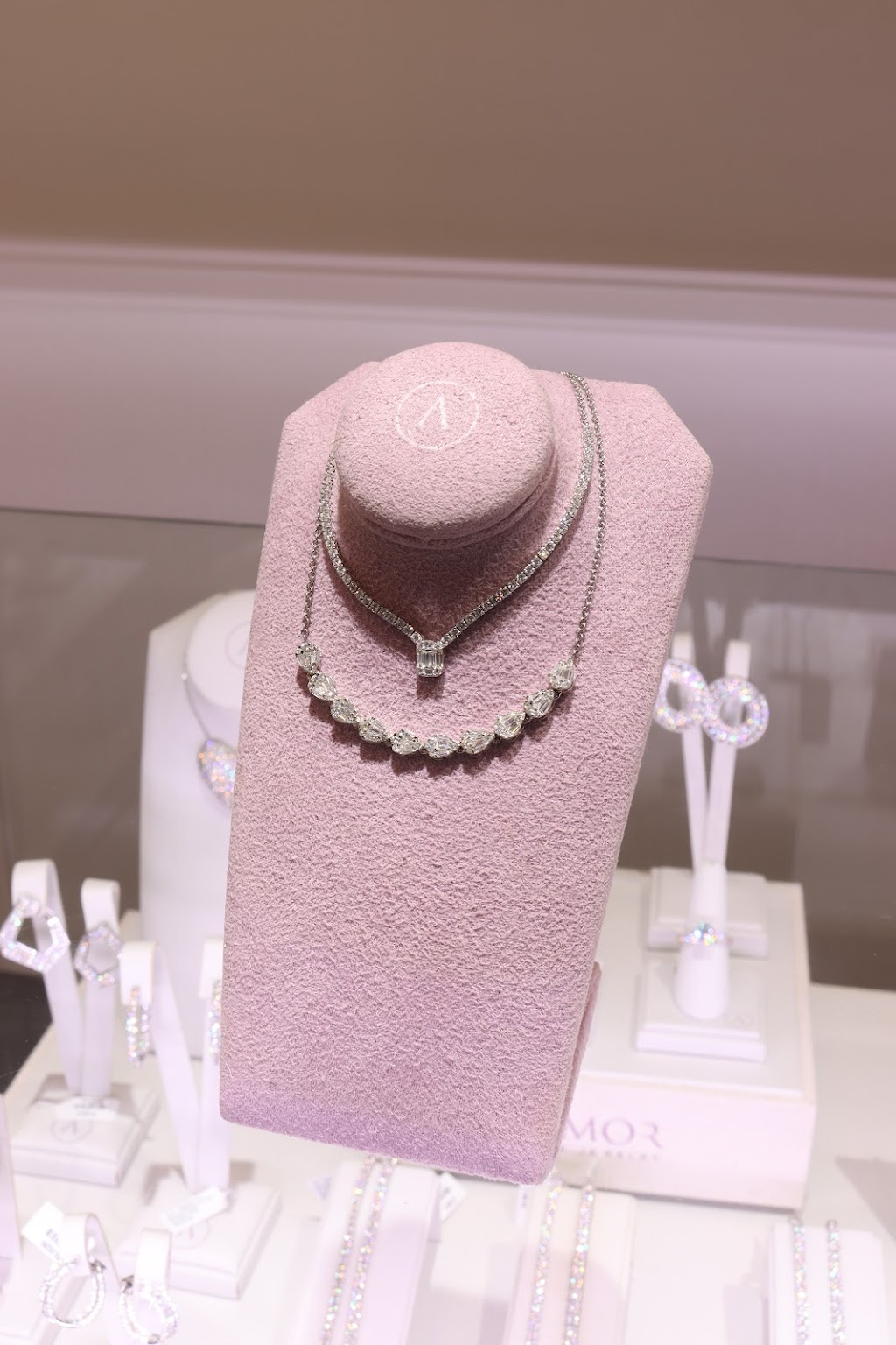 Amor Fine Jewelry | 13 green ave Center One, Woodridge, NY 12789 | Phone: (347) 723-4313