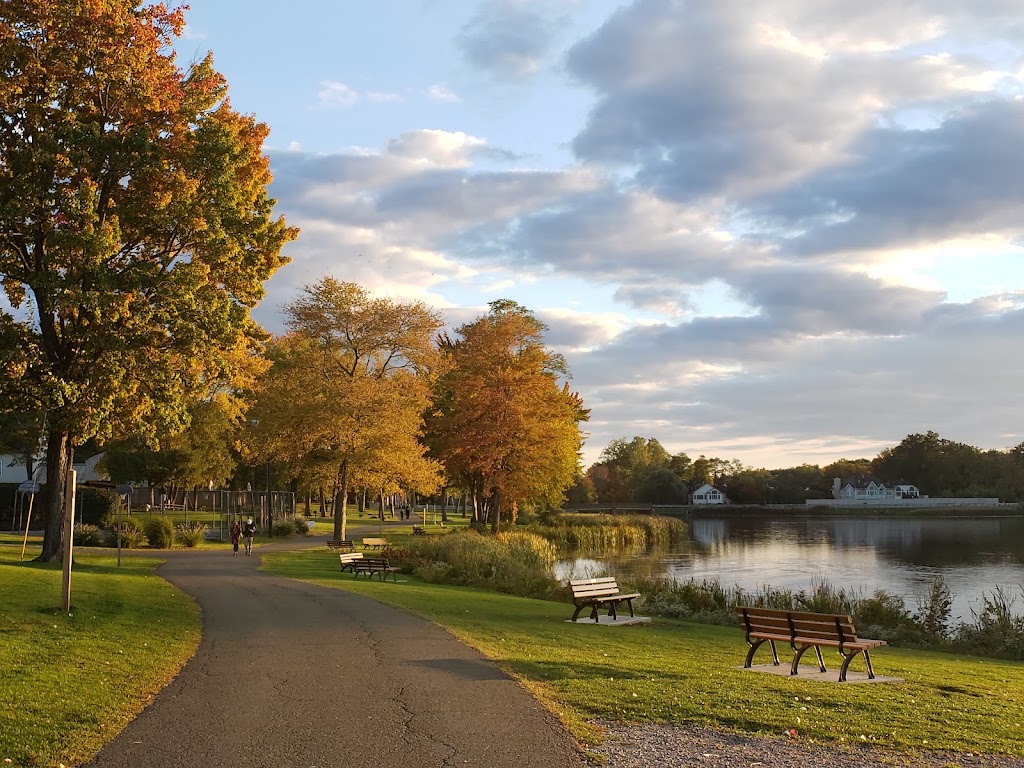 Congers Lake Memorial Park | 6 Gilchrest Rd, Congers, NY 10920 | Phone: (845) 639-6200