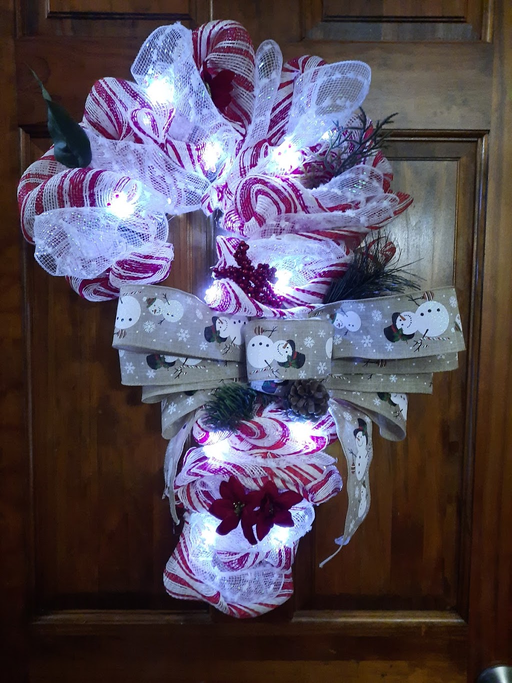 Sarahs Shop & Go! Homemade Wreaths and Crayons | 617 E Winona Ave, Norwood, PA 19074 | Phone: (610) 508-6904