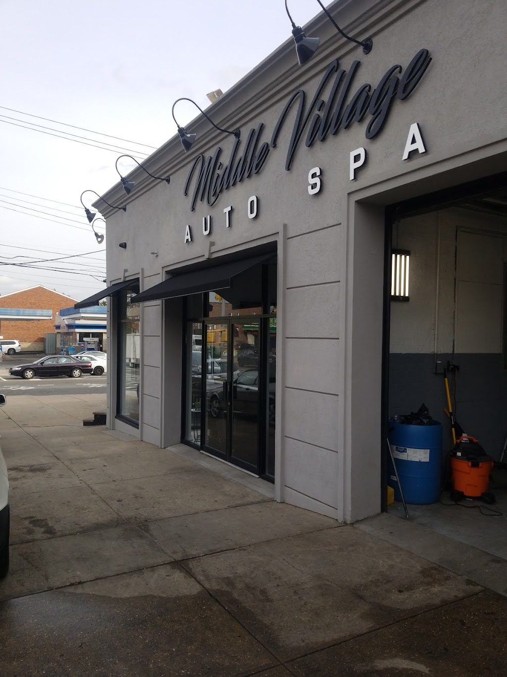 Middle Village Auto Spa | 61-02 69th St, Queens, NY 11379 | Phone: (718) 326-2969