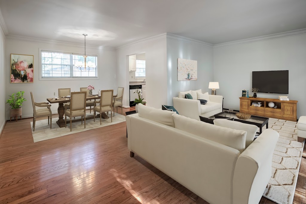 Virtual Staging Lab | 29 Stonegate, Unionville, CT 06085 | Phone: (860) 321-2056