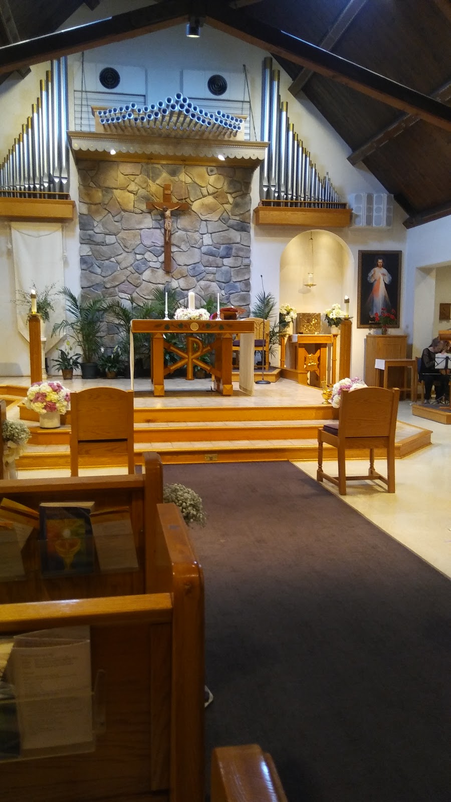St Monica Roman Catholic Church | 33 Unionville Ave, Sussex, NJ 07461 | Phone: (973) 875-4521