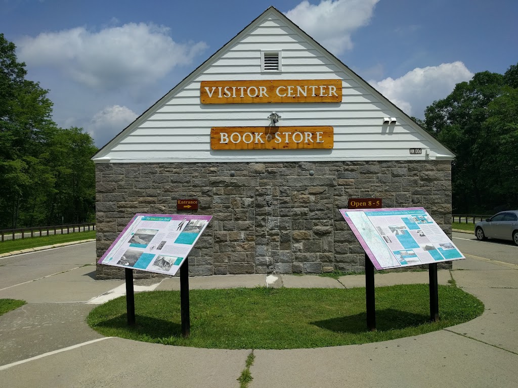 The Palisades Parkway Visitor Center and Bookstore | Palisades Interstate Pkwy, Tomkins Cove, NY 10986 | Phone: (845) 786-5003