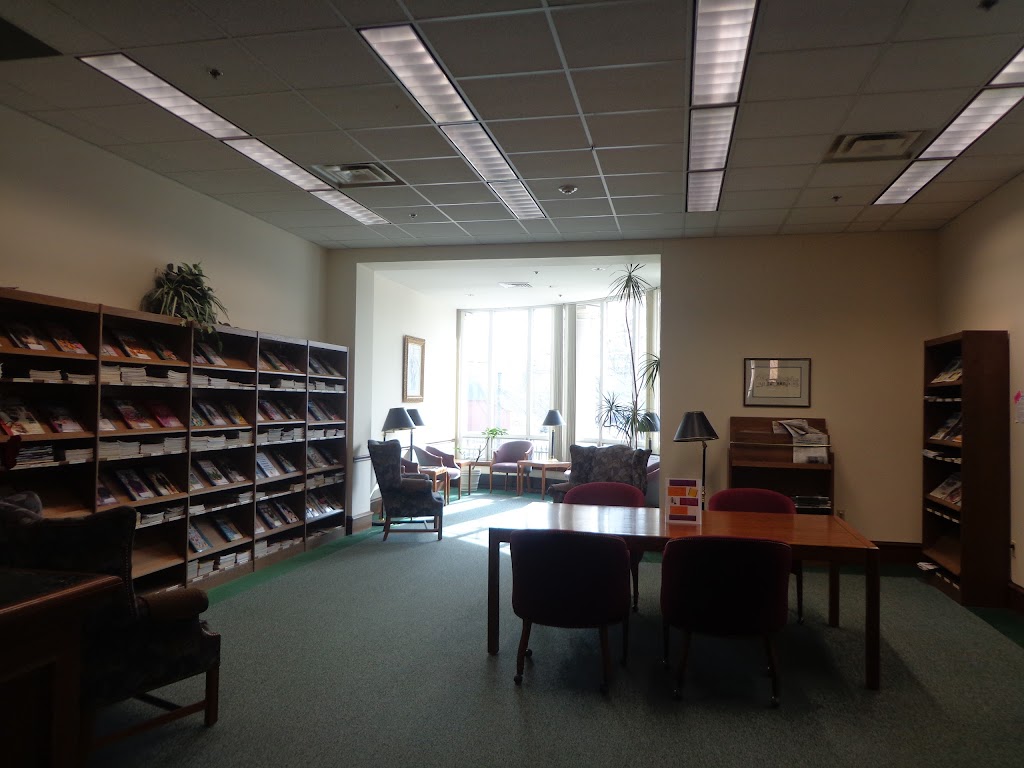 Hall Memorial Library | 93 Main St, Ellington, CT 06029 | Phone: (860) 870-3160