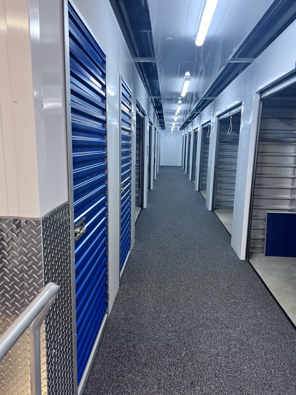 Guardian Storage Lower Macungie | 4440 S Cedarbrook Rd, Allentown, PA 18103 | Phone: (610) 569-9297