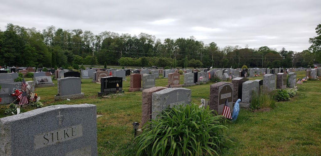 St. Rose of Lima Cemetery | 299 Freehold-Englishtown Rd, Freehold, NJ 07728 | Phone: (732) 462-4952