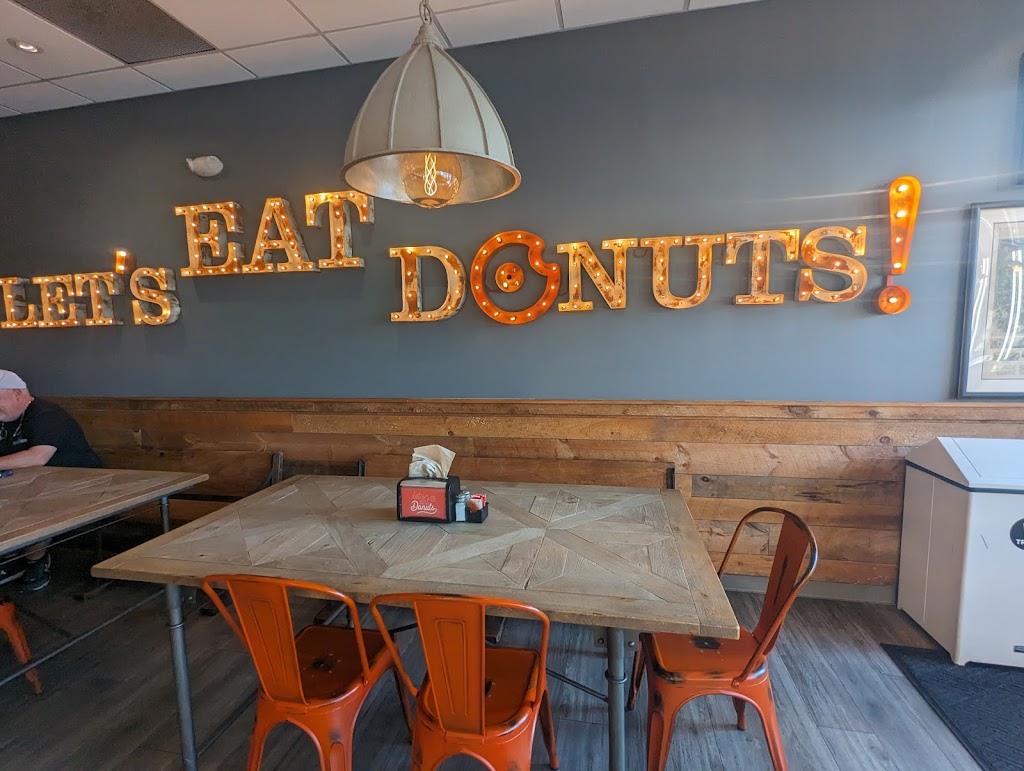 Donut Crazy Shelton | 785 River Rd, Shelton, CT 06484 | Phone: (203) 538-5560