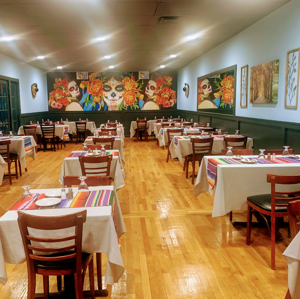 Blue Taco Bar And Restaurant | 957 US-6, Mahopac, NY 10541 | Phone: (845) 628-3681