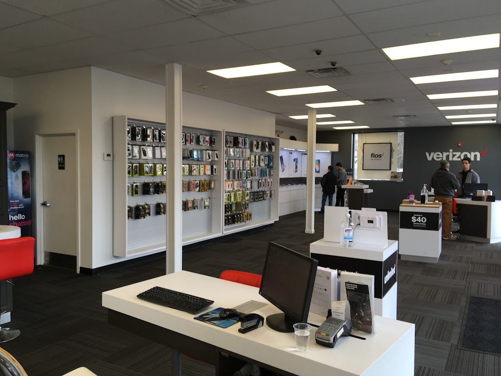 Verizon | 3337 Long Beach Rd, Oceanside, NY 11572 | Phone: (516) 594-0200