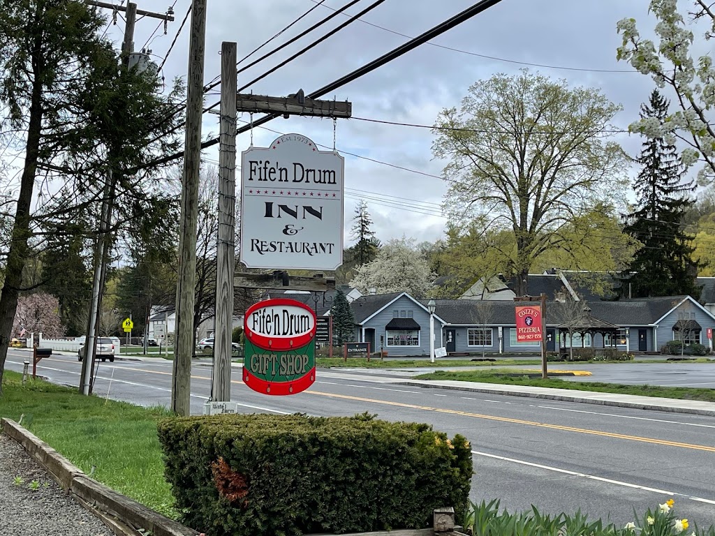 Fife n Drum Restaurant & Inn | 53 N Main St, Kent, CT 06757 | Phone: (860) 927-3509