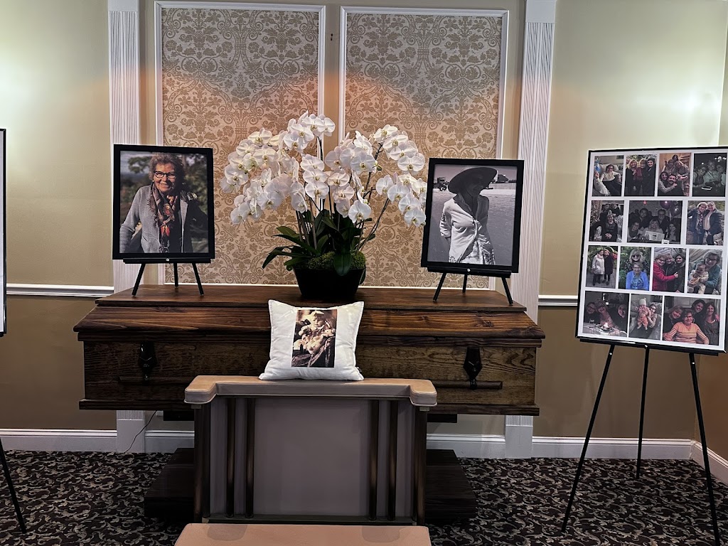 Roslyn Heights Funeral Home | 75 Mineola Ave, Roslyn Heights, NY 11577 | Phone: (516) 621-4545