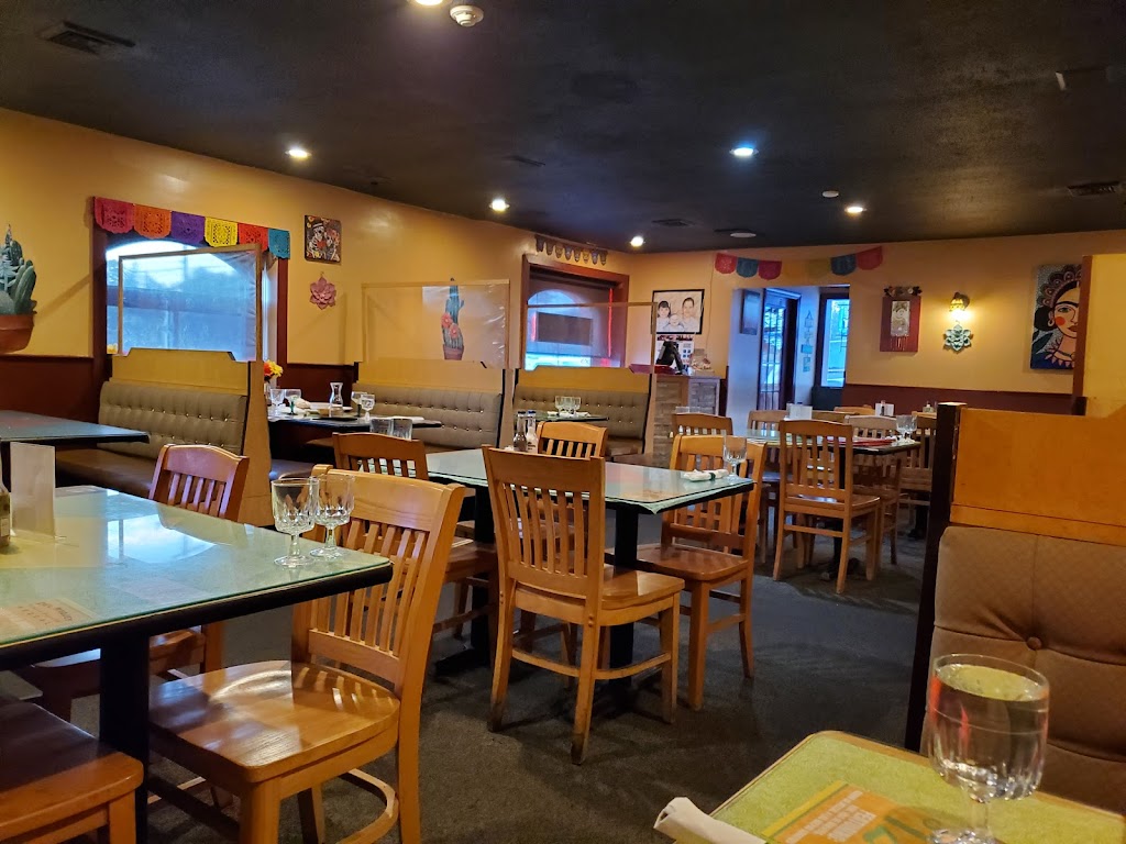 Dos Amigos | 910 E Main St, Torrington, CT 06790 | Phone: (860) 482-7557