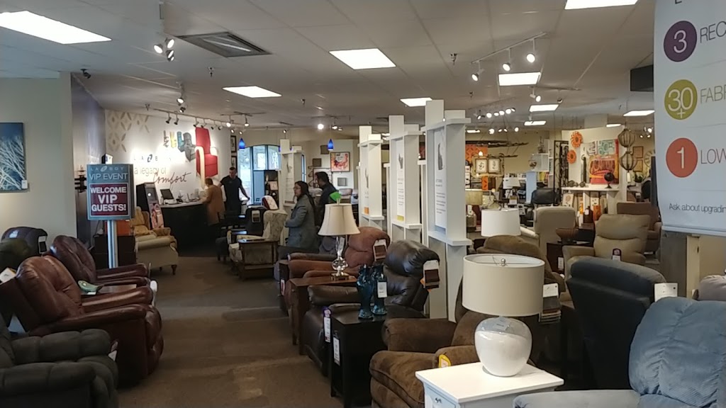 La-Z-Boy Home Furnishings & Décor | 4030 US-1, Monmouth Junction, NJ 08852 | Phone: (732) 951-9000