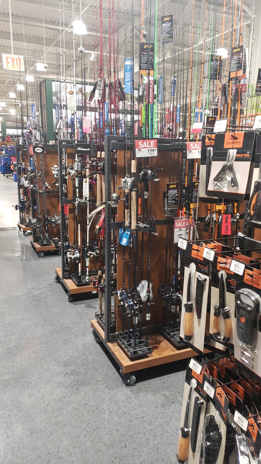DICKS Sporting Goods | 73-25 Woodhaven Blvd, Queens, NY 11385 | Phone: (347) 396-9636