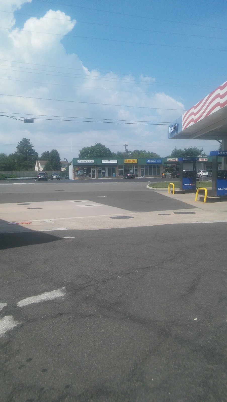 Carvers Liberty Auto Repair and Fuel station | Veterans high way and, 1724 Trenton Rd, Levittown, PA 19056 | Phone: (215) 945-2150