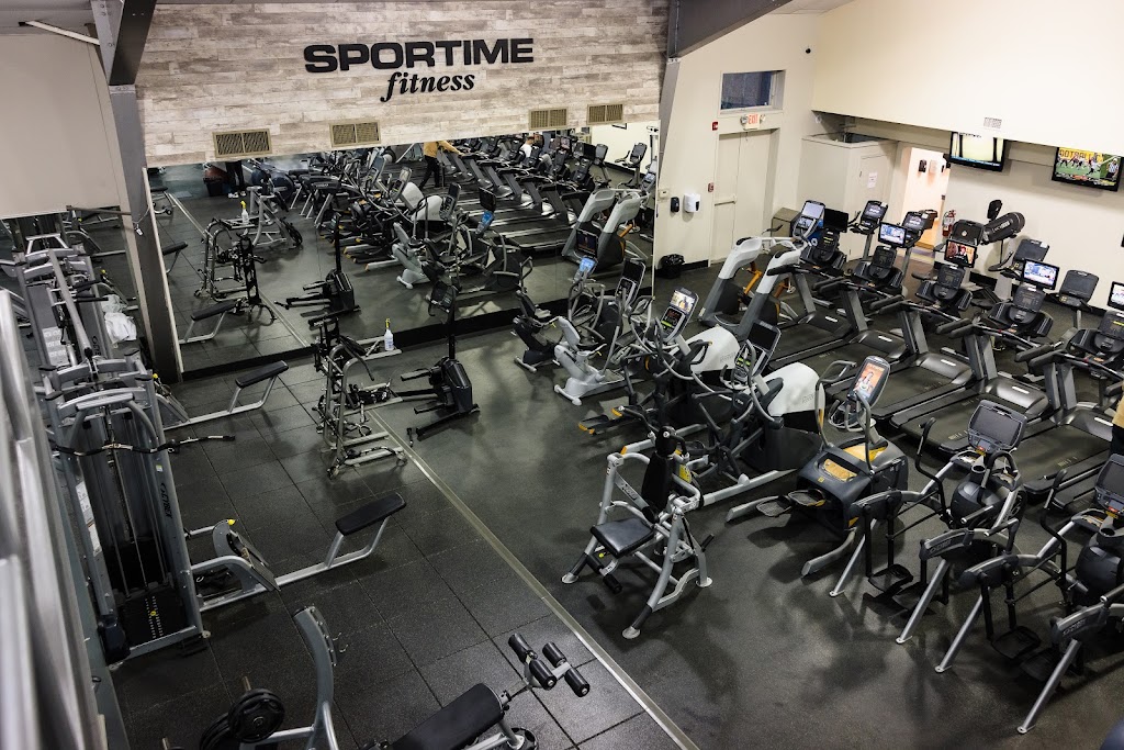 SPORTIME Quogue | 2571 Quogue Riverhead Rd, East Quogue, NY 11942 | Phone: (631) 653-6767