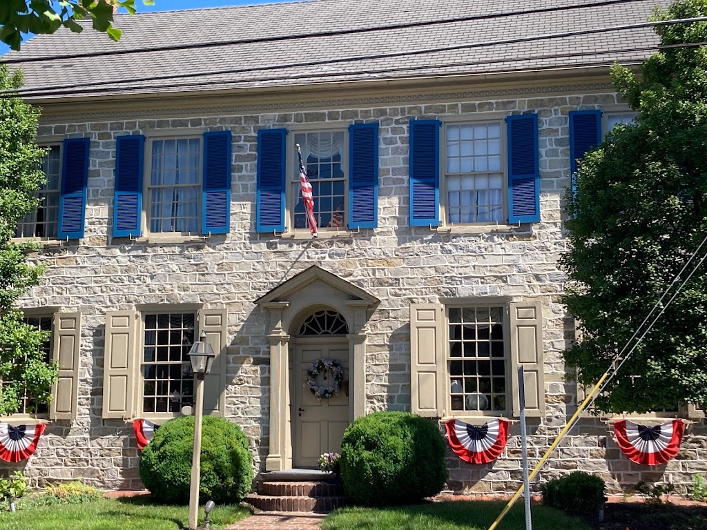 Steckel House Antiques And Bed And Breakfast | 207 W Northampton St, Bath, PA 18014 | Phone: (610) 390-0555