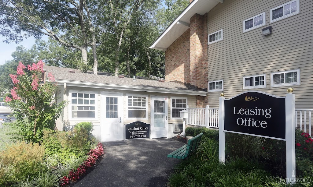 Pinewood Village | 1998 NY-112, Coram, NY 11727 | Phone: (833) 282-2738