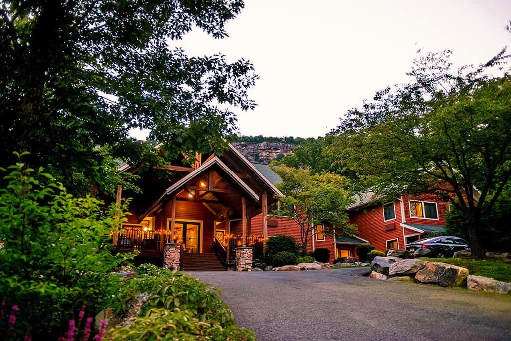 Minnewaska Lodge | 3116 US-44, Gardiner, NY 12525 | Phone: (845) 255-1110