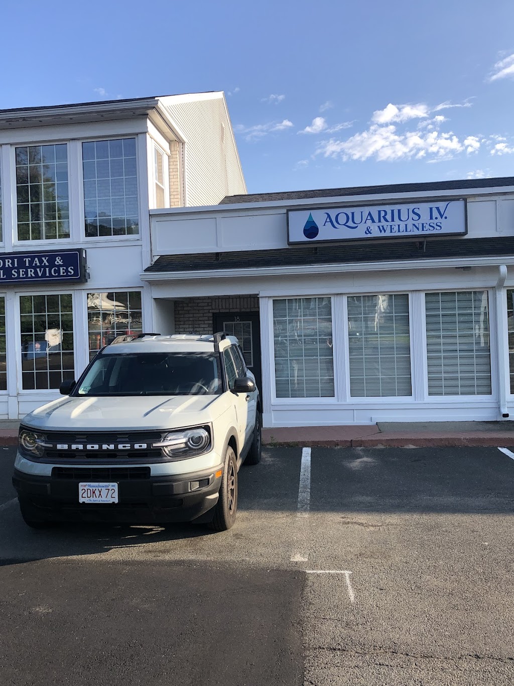 Aquarius IV & Wellness | 18 Southwick St, Feeding Hills, MA 01030 | Phone: (413) 369-2582