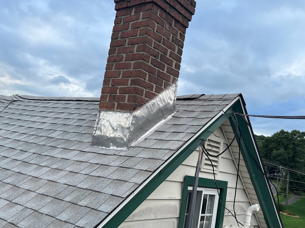 Busy Bee Roofing LLC | 15 Boulder Dr, Wolcott, CT 06716 | Phone: (203) 206-6157