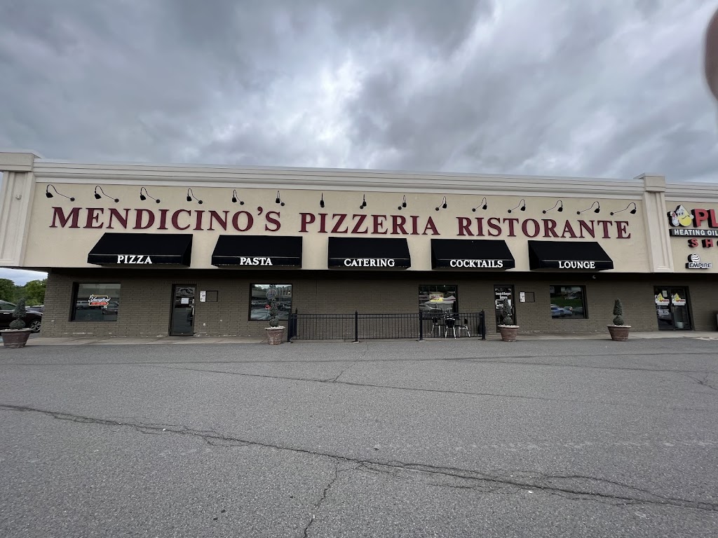 Mendicinos Pizza and Family Restaurant | Shoprite Complex, 921 Drinker Turnpike Suite 28, Covington Township, PA 18444 | Phone: (570) 842-2070