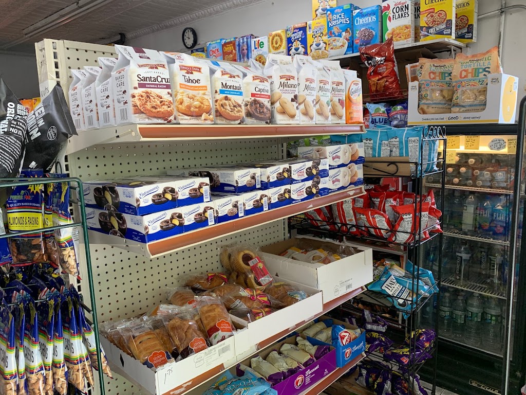 Greenwood Mini Market | 574 7th Ave, Brooklyn, NY 11215 | Phone: (718) 768-1764