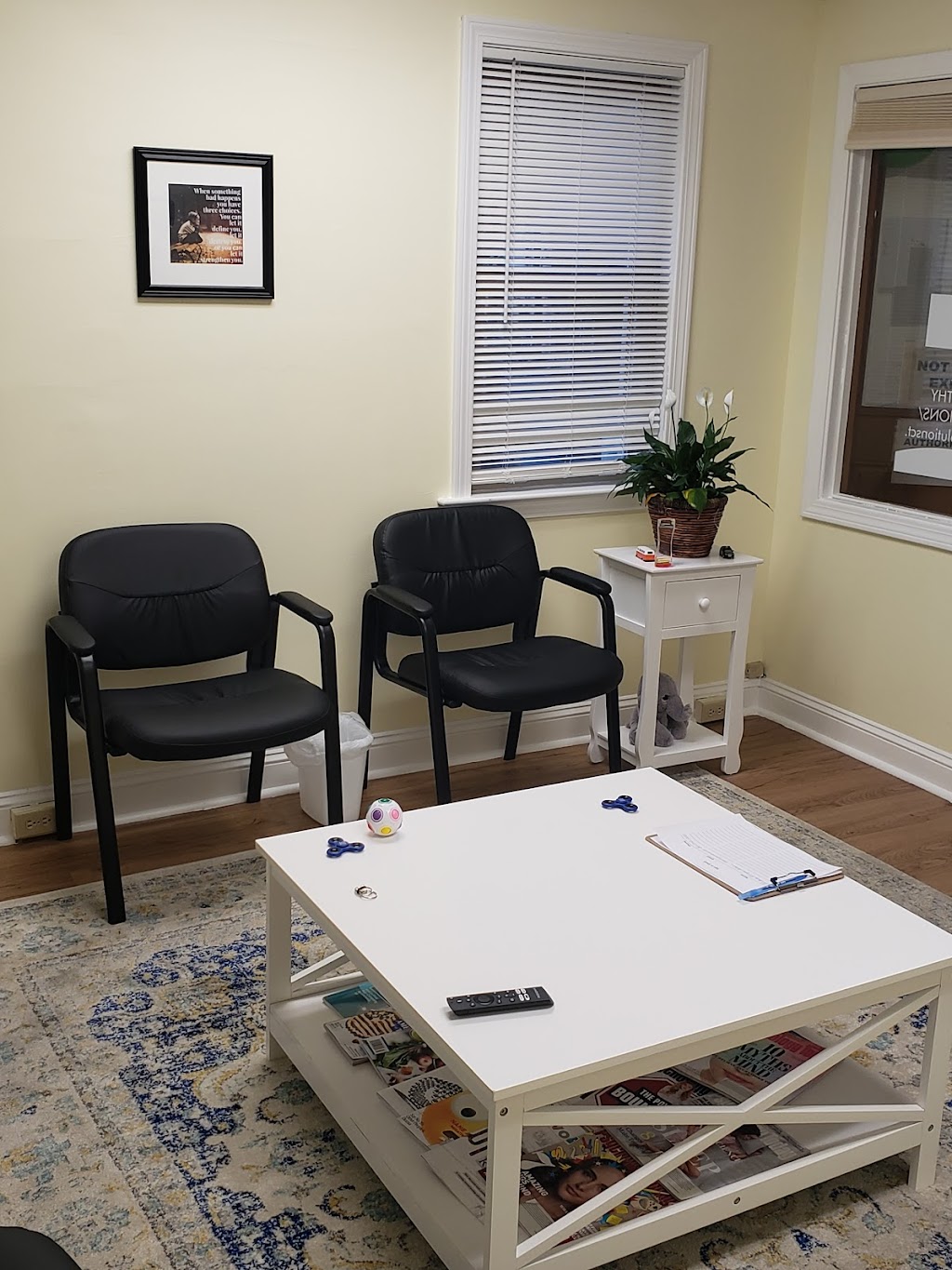 Healthy solutions -Alcohol and Drug counseling | 843 Main St, Manchester, CT 06040 | Phone: (860) 559-8257