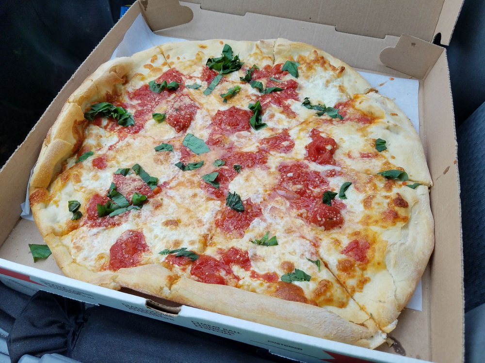 Noras Pizza | 41 Mountain Blvd, Warren, NJ 07059 | Phone: (908) 757-4992